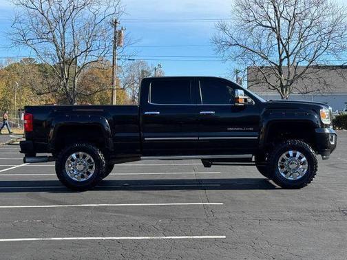 2016 GMC Sierra 2500 Denali