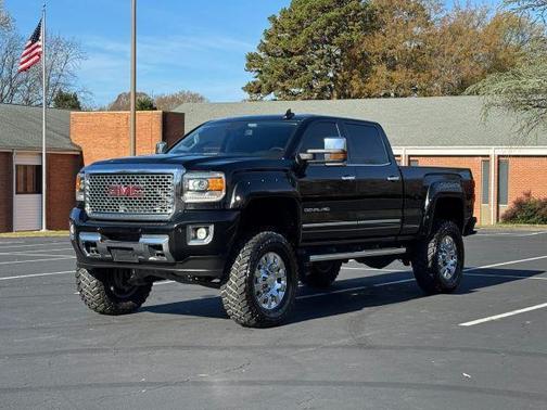 2016 GMC Sierra 2500 Denali