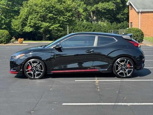 2022 Hyundai Veloster N 2