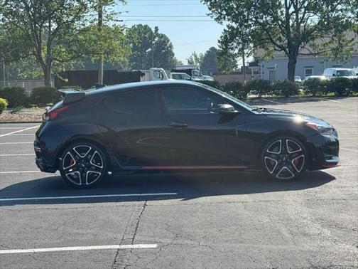 2022 Hyundai Veloster N 2
