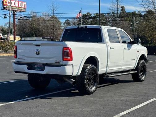 2020 RAM 2500 Big Horn Crew Cab 4X4 6'4' Box