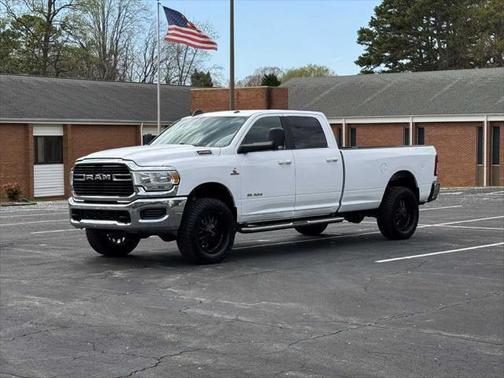 2021 RAM 2500 Big Horn Crew Cab 4x4 8' Box