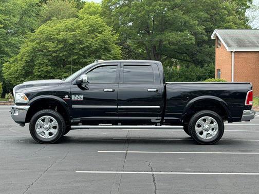 Black Clearcoat 2014 RAM 3500 4WD Crew Cab 149" Laramie