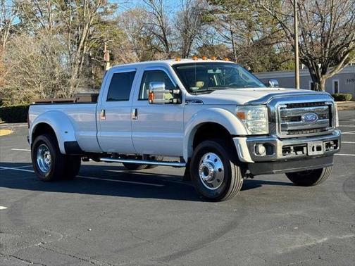 2015 Ford F-450 Lariat