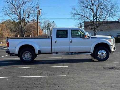 2015 Ford F-450 Lariat