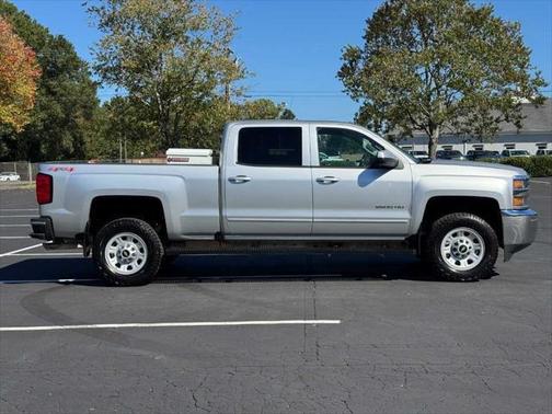 2017 Chevrolet Silverado 2500 LT