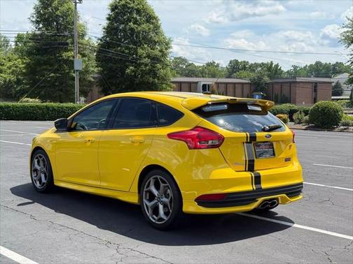 2017 Ford Focus ST
