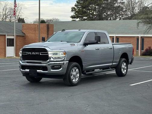 2021 RAM 2500 Big Horn Crew Cab 4x4 6'4' Box