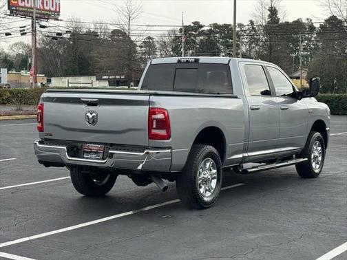 2021 RAM 2500 Big Horn Crew Cab 4x4 6'4' Box