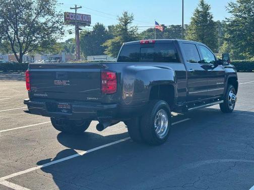 2016 GMC Sierra 3500 Denali