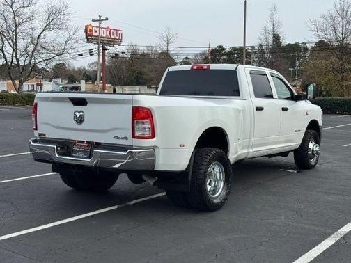 2019 RAM 3500 Tradesman Crew Cab 4x4 8' Box
