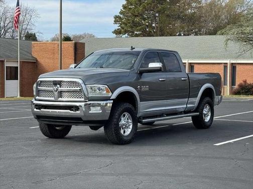 2013 RAM 2500 4WD Crew Cab 149" Laramie