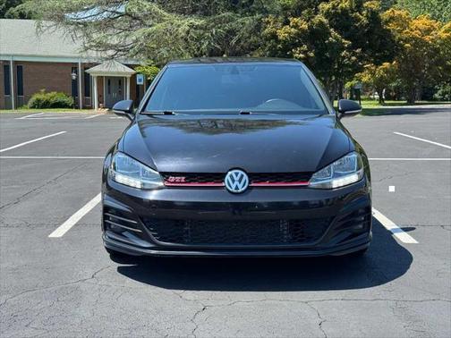 2021 Volkswagen Golf GTI 2.0T SE DSG