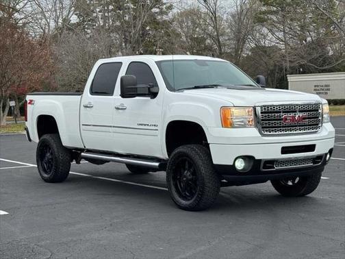 2014 GMC Sierra 2500 Denali