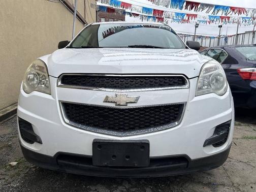 Summit White 2013 Chevrolet Equinox LS