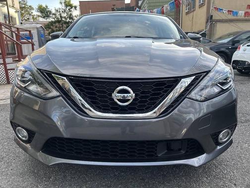 Gun Metallic 2018 Nissan Sentra SR