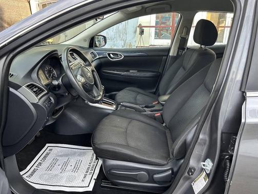 Gun Metallic 2018 Nissan Sentra SR