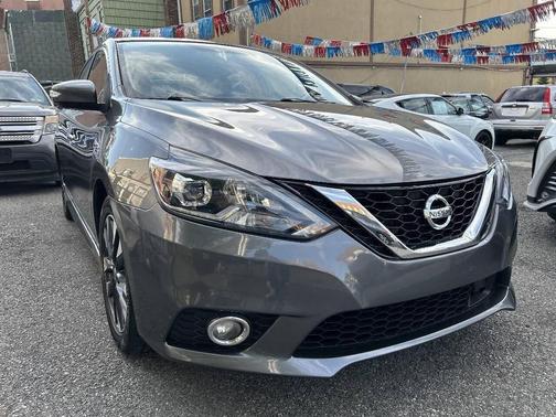Gun Metallic 2018 Nissan Sentra SR