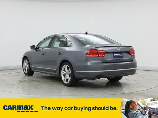 2014 Volkswagen Passat SEL
