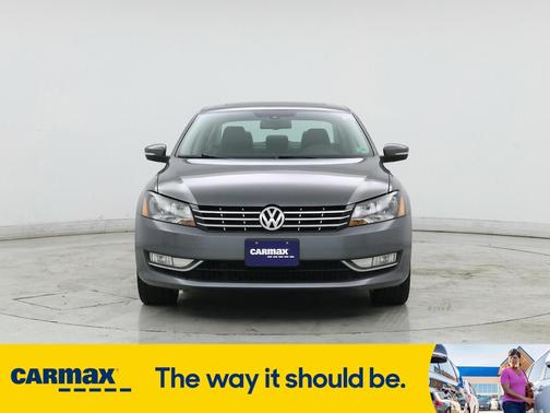 2014 Volkswagen Passat SEL