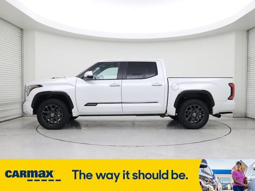 2024 Toyota Tundra Hybrid Platinum