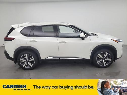 2022 Nissan Rogue SL