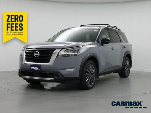 Gray 2023 Nissan Pathfinder SL
