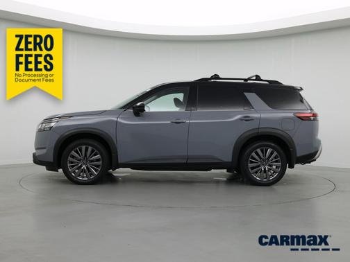 Gray 2023 Nissan Pathfinder SL