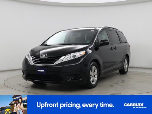 2017 Toyota Sienna LE