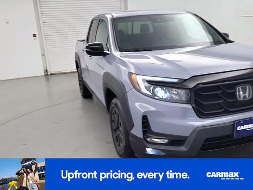 2022 Honda Ridgeline Black Edition