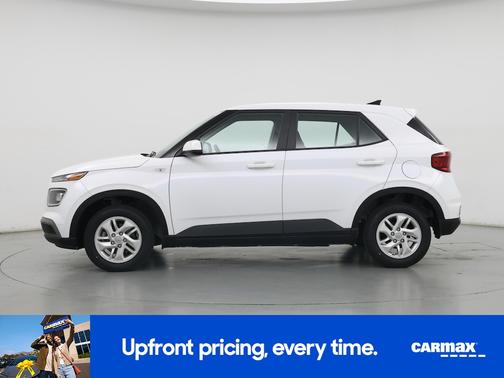 White 2021 Hyundai VENUE SE