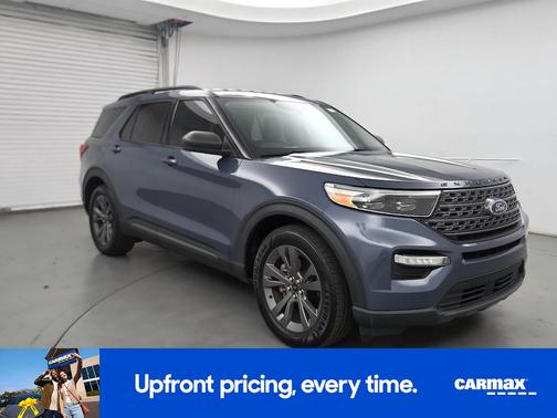 Blue 2021 Ford Explorer XLT