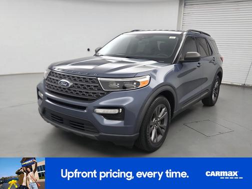 Blue 2021 Ford Explorer XLT