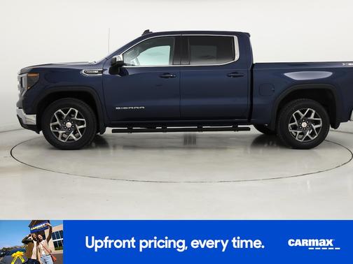 Blue 2022 GMC Sierra 1500 SLE