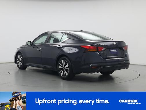 2022 Nissan Altima SV