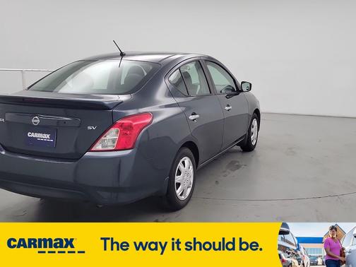 2017 Nissan Versa SV