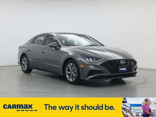 2022 Hyundai SONATA SEL