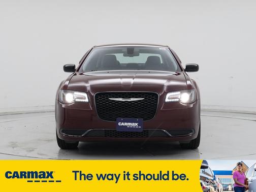 2019 Chrysler 300 Touring