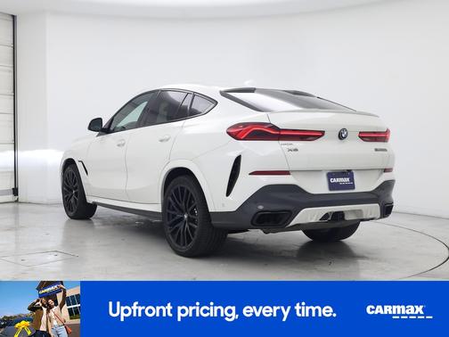 2022 BMW X6 M50i