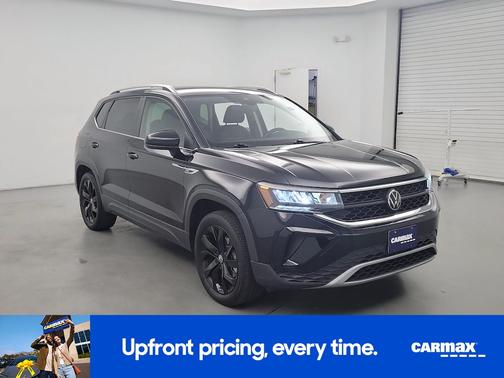 2023 Volkswagen Taos SE