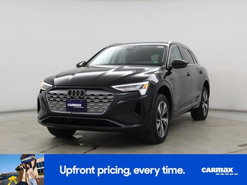 2024 Audi Q8 e-tron Premium Plus