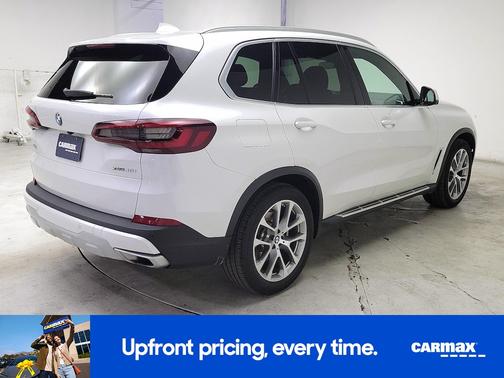 White 2023 BMW X5 xDrive40i