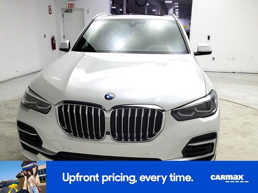 White 2023 BMW X5 xDrive40i