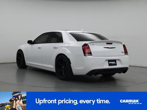White 2023 Chrysler 300 C