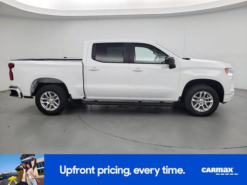 White 2022 Chevrolet Silverado 1500 RST