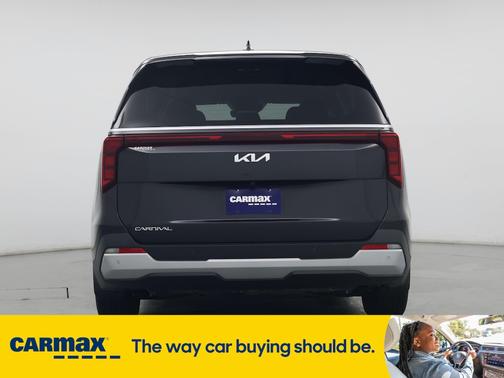 2025 Kia Carnival LXS
