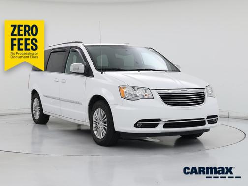 White 2015 Chrysler Town & Country Touring L