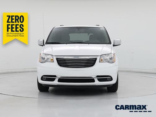 White 2015 Chrysler Town & Country Touring L