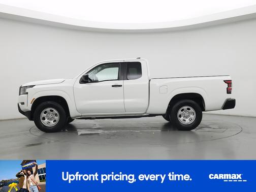White 2022 Nissan Frontier S