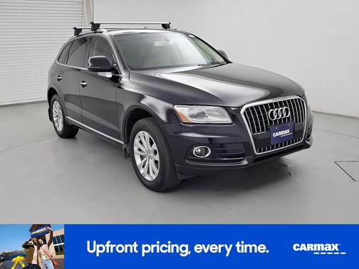Black 2015 Audi Q5 Premium